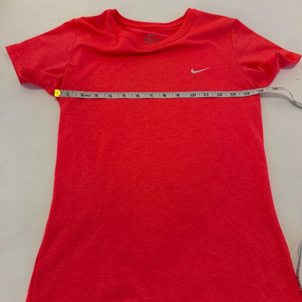 Nike Dri-FIT Womens Training Shirt Red Short Sleeve Athletic Tee XS RN56323